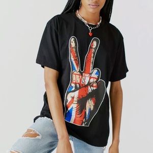NEW UO The Who Union Jack Graphic Tee